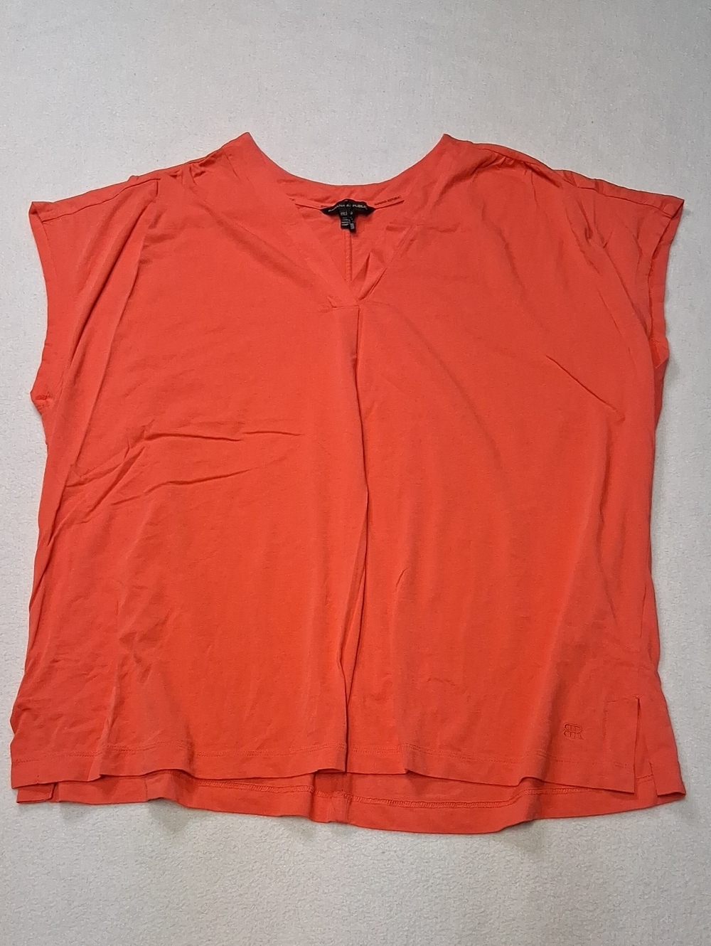 Banana Republic Coral Short Sleeve V-Neck Tee